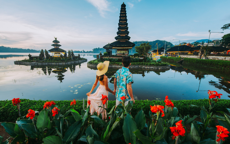 MEJOR TOUR ROMÁNTICO CON PLAYA POR INDONESIA DE 9 DÍAS